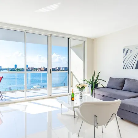 Golden Bay 46 Apartment Miami Beach Exterior photo