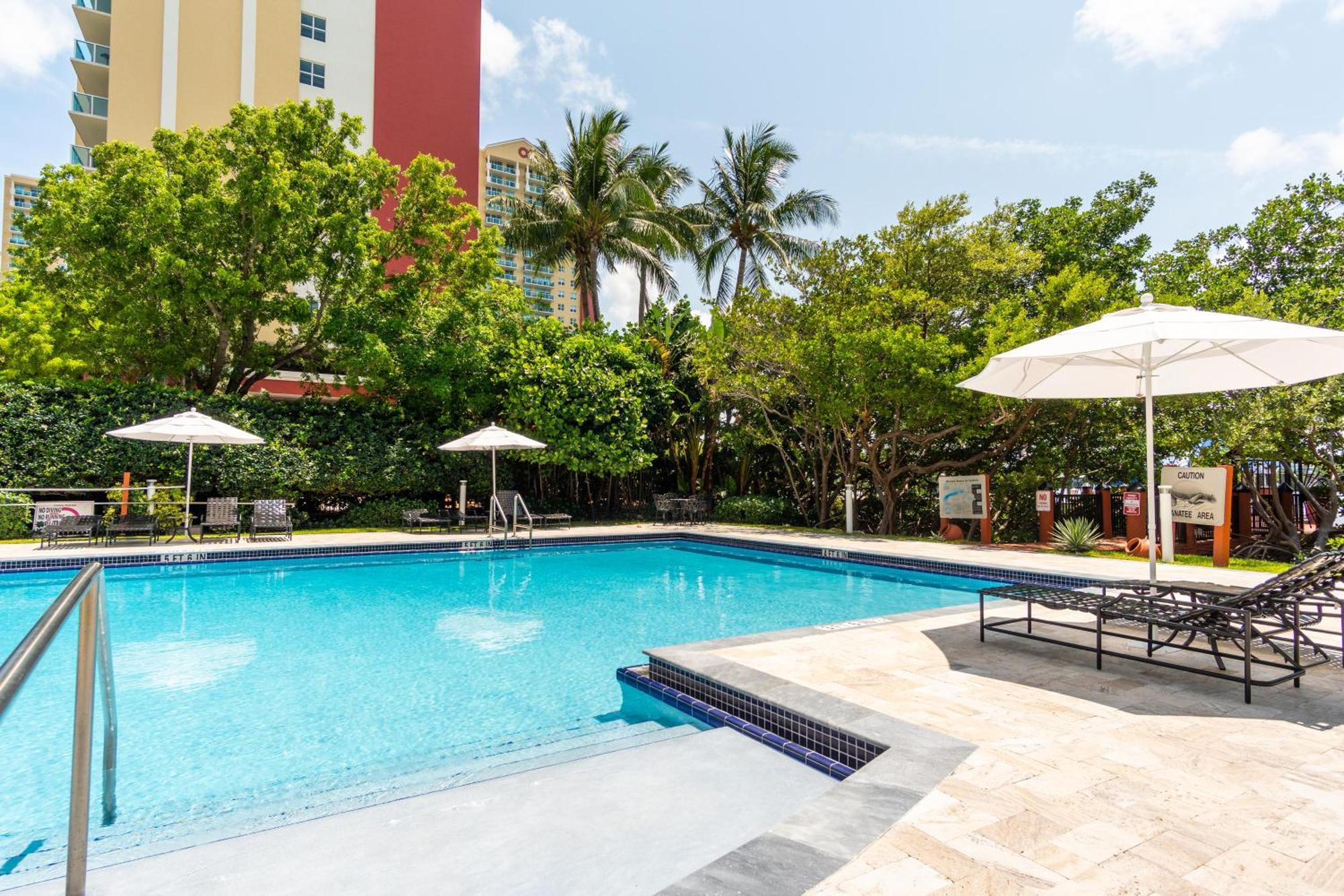 Apartamento Golden Bay 46 *
